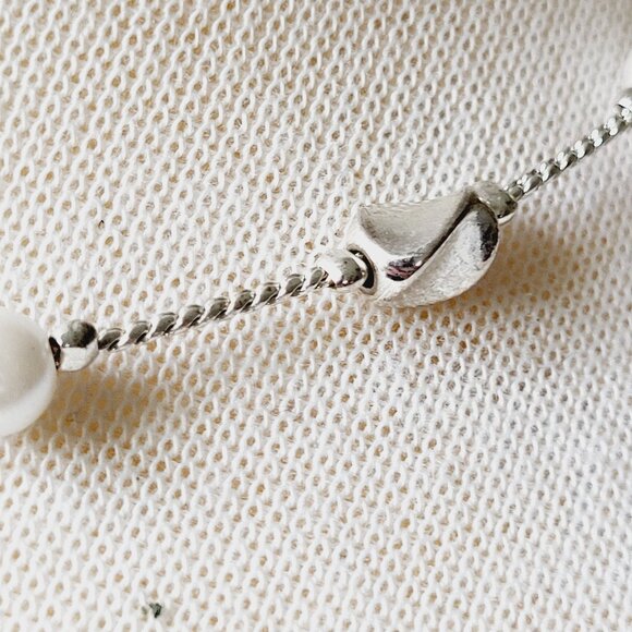 Silver Tone & Faux Pearl Choker Station Necklace Snake Chain 16" - Picture 5 of 9